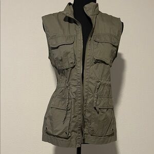 Maison Jules Khaki Sleeveless Vest